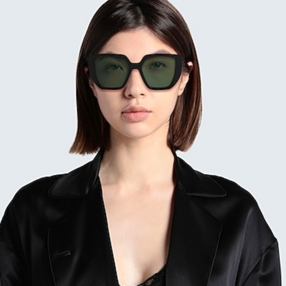 NEW GUCCI SUNGLASSES  GG0956S 001 WOMEN BLACK GREEN GUCCI EYEWEAR - Picture 7 of 13